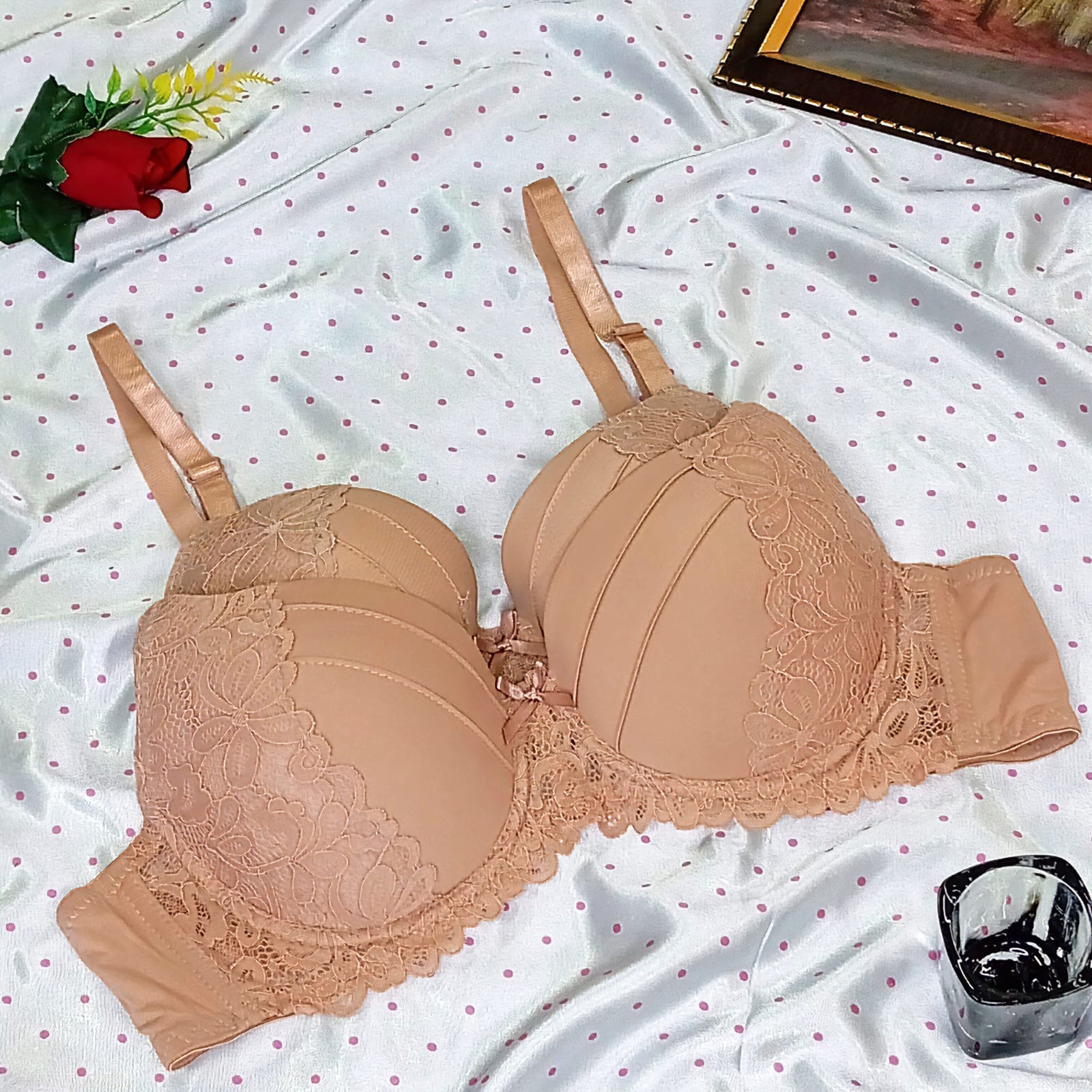 Flower Padded Bra - Cream