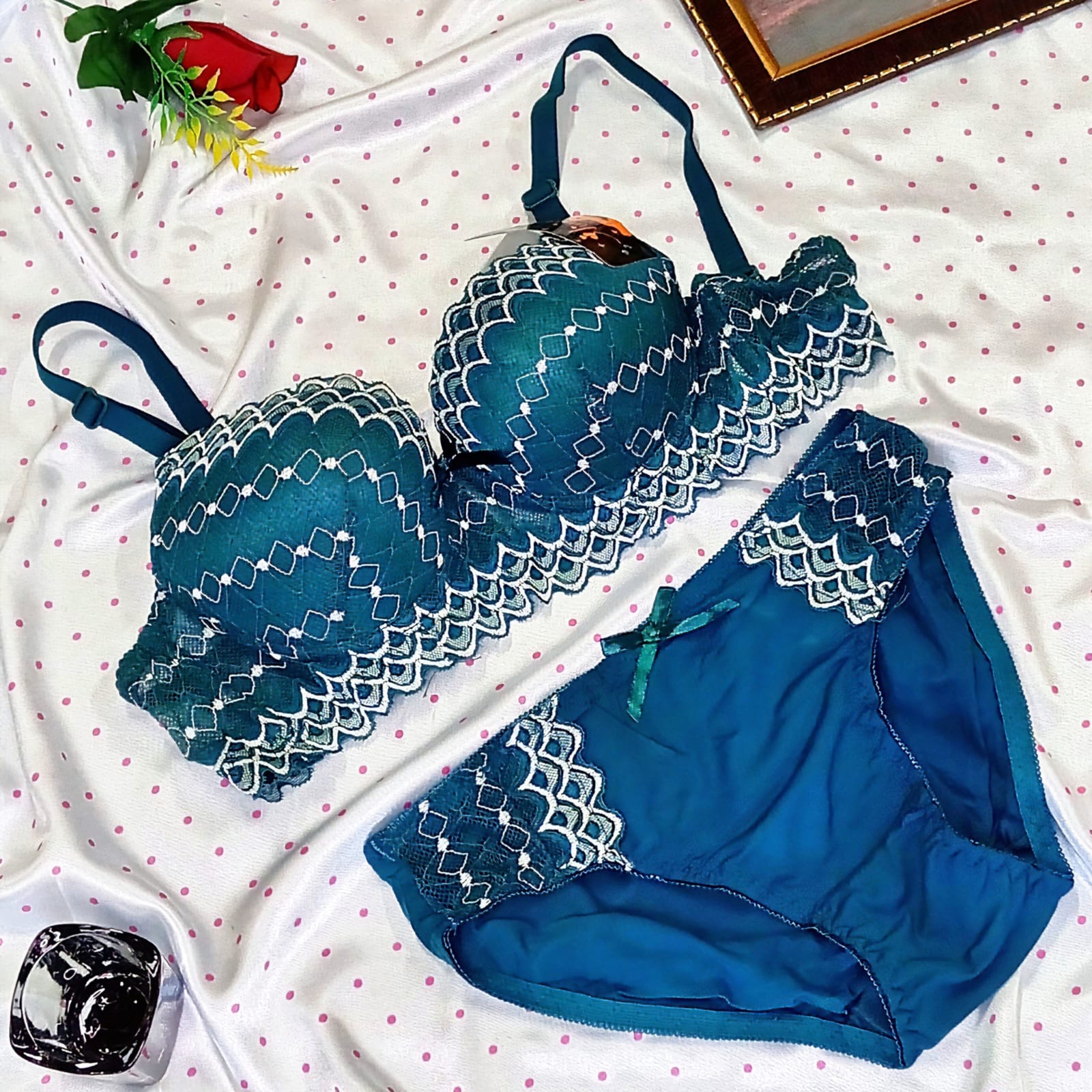 Front Embroudery Bra Panty Set - Green